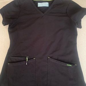 Med couture air scrubs size small